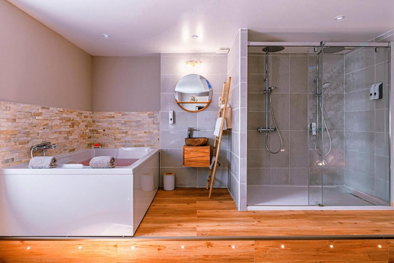 Studio Love Room Spa Baignoire Double La Ciotat Centre Port Exterior photo