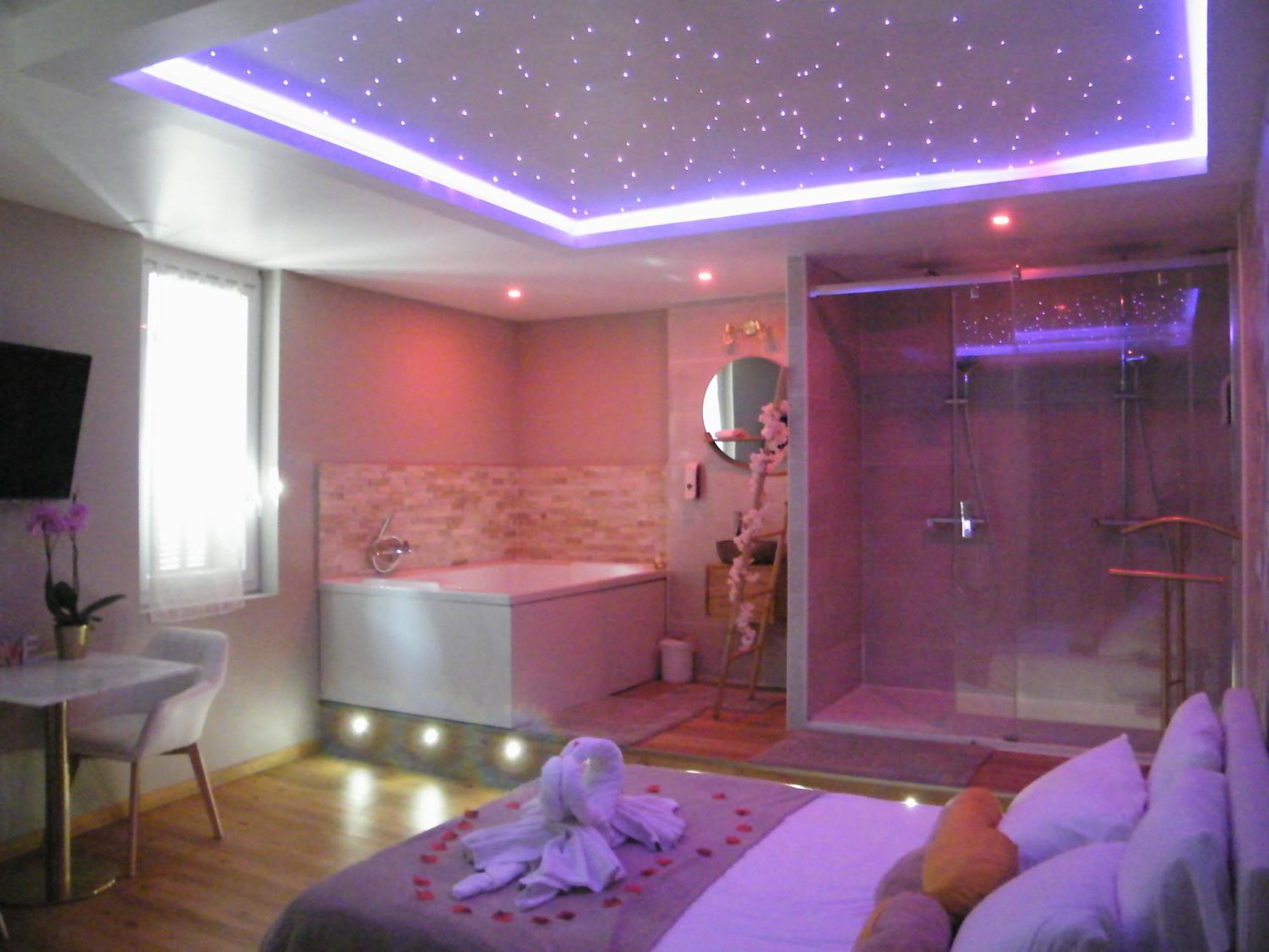 Studio Love Room Spa Baignoire Double La Ciotat Centre Port Exterior photo